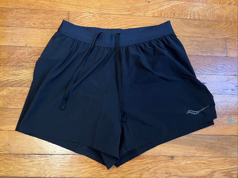Saucony Men’s Black Lined Running Shorts – Size Small